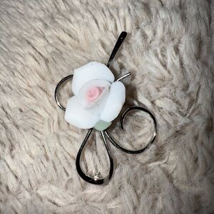 Beau Sterling Ceramic Flower Brooch Pin Swirl Floral Delicate Dainty Vintage 925